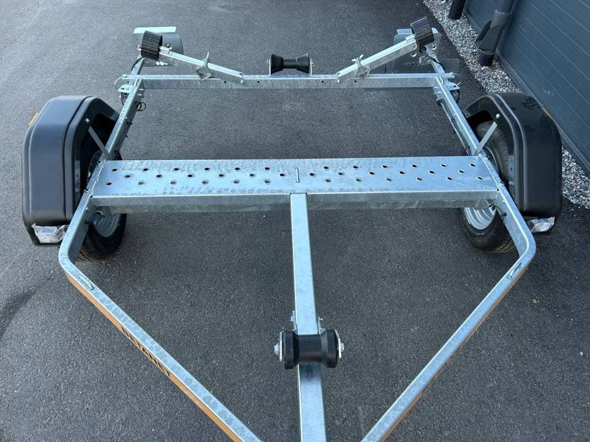 Betanet Boat M Boat trailer